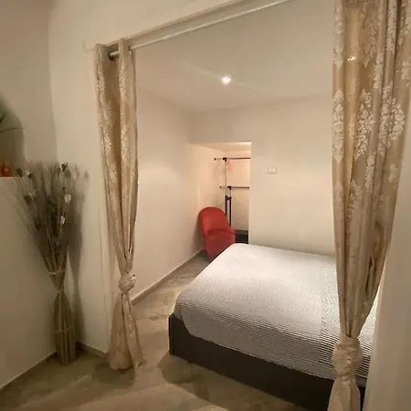 20 Rue Longue Mentona